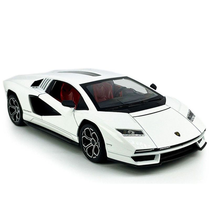 Bburago 21102 Lamborghini Countach LPI 800-4  - Fehér